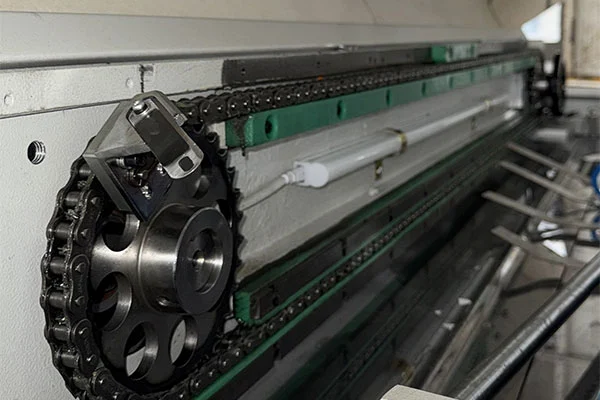 Как технологията Full-Servo разширява границите на ситопечата?